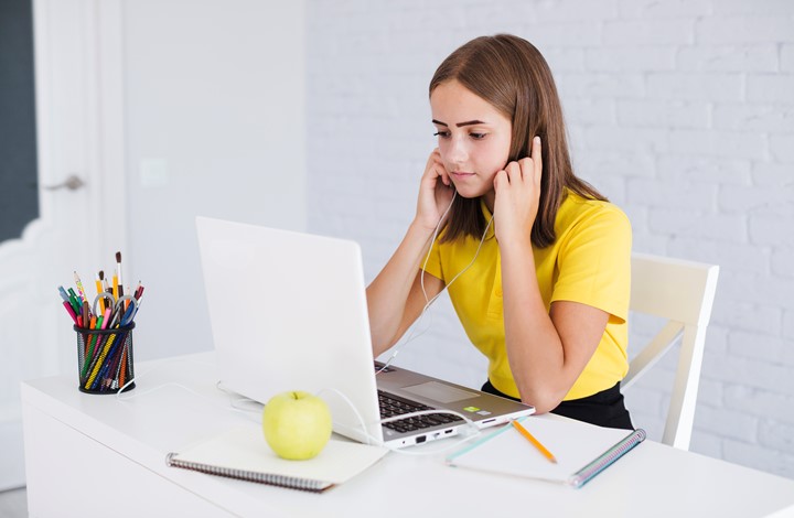 Como a terapia cognitiva comportamental atua para tratar o toc?