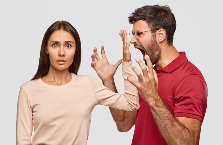 O medo de conflito que impede você de se posicionar
